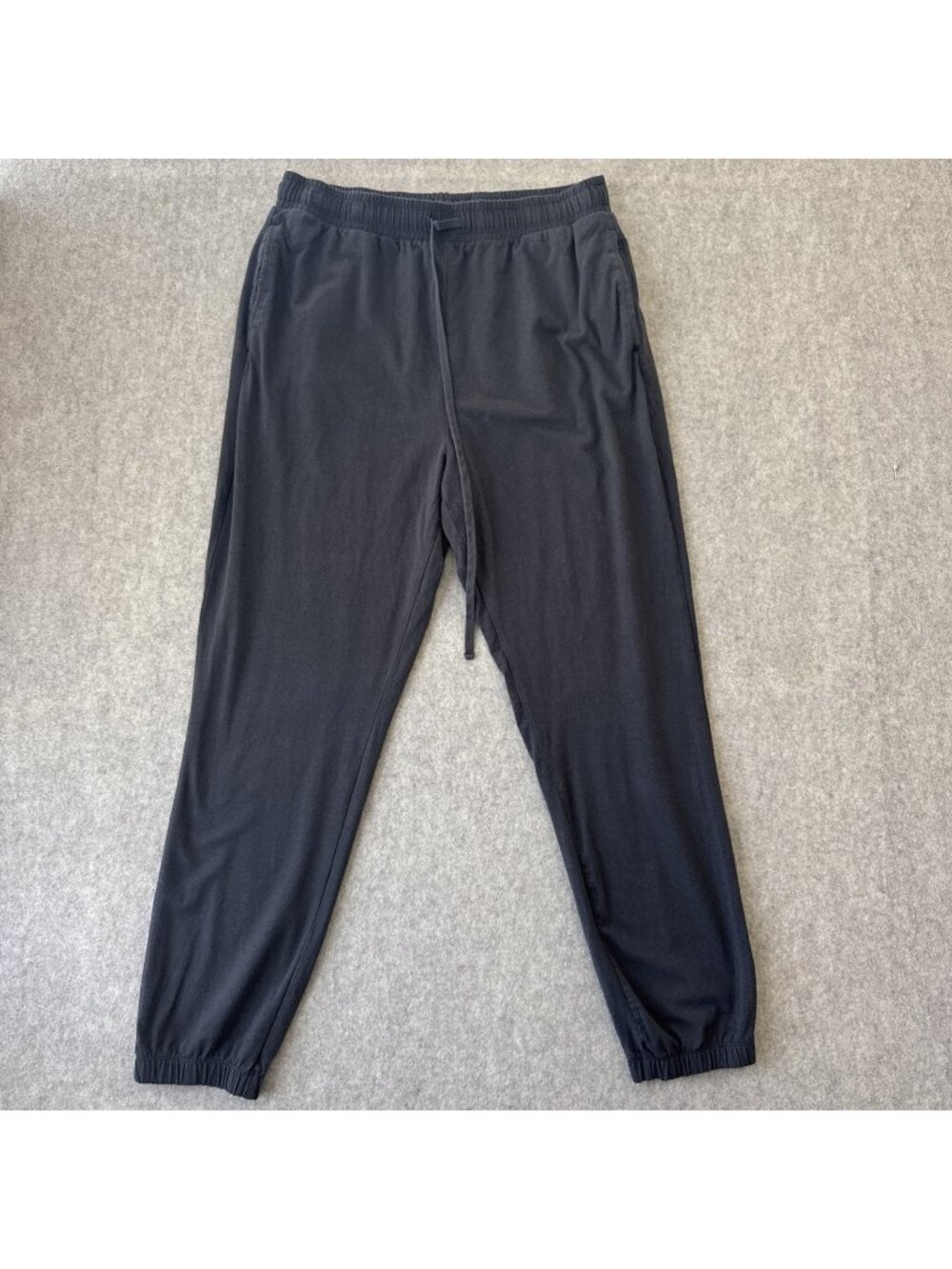 SKIMS‎ Jogger Pants Womens L Dark Gray Elastic Waist Pockets Lounge Cuffed